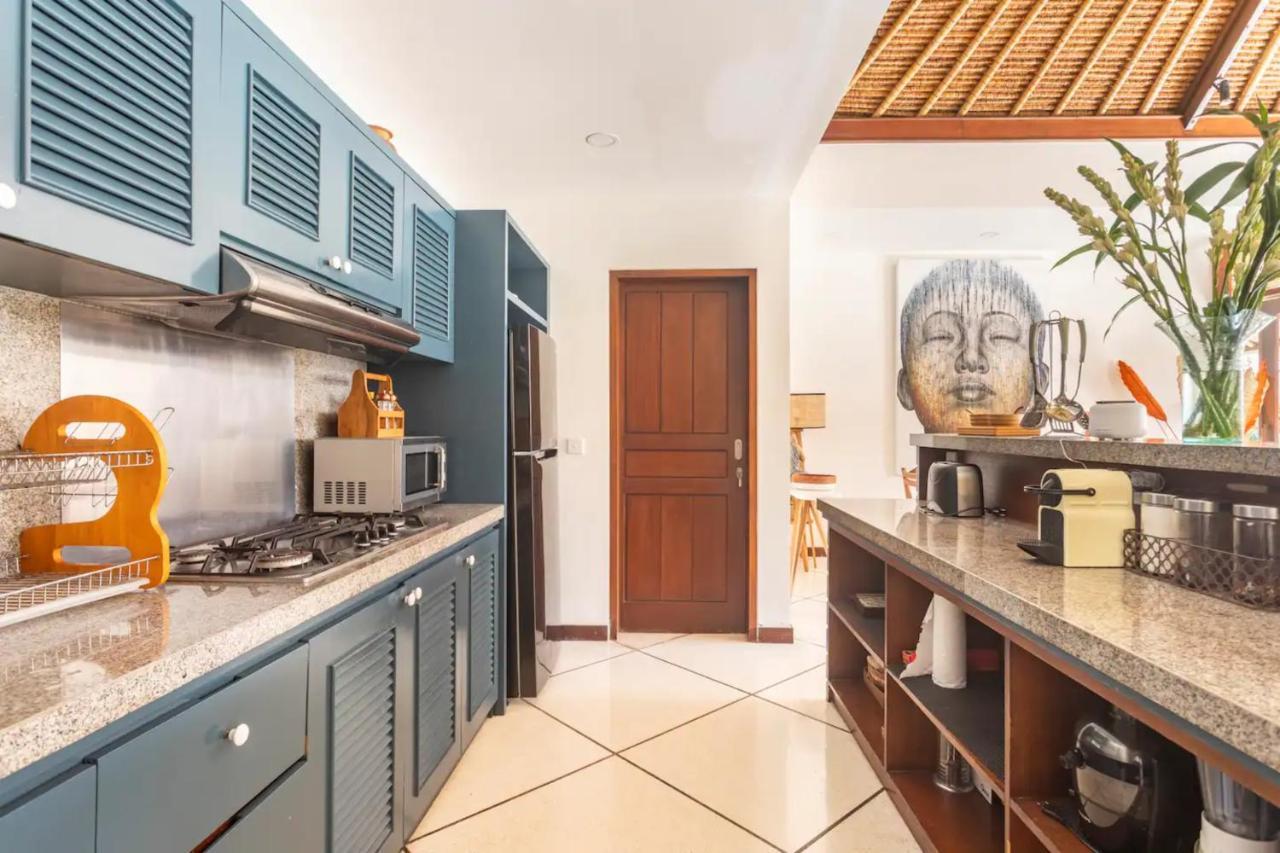 Beautiful Villa Indah 塞米亚克 外观 照片